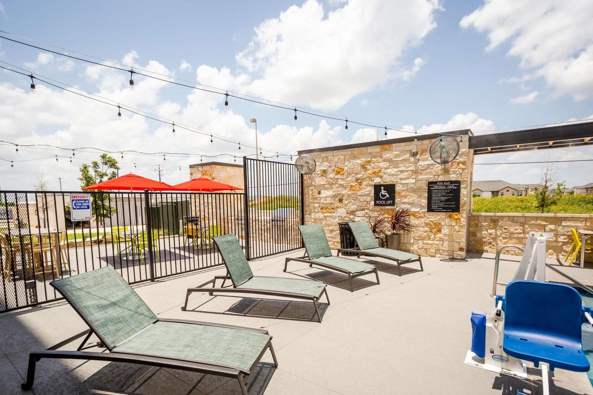 Home2 Suites By Hilton Pflugerville, Tx מראה חיצוני תמונה